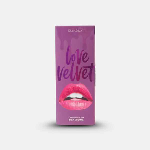 Moisture Lipgloss 5. Be one